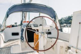 4-Hour Skippered Yacht Charter for Two