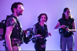 Virtual Reality Escape Room for 2