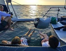Champagne Sunset Sail Delight