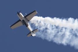 Extreme Aerobatics in an Extra 330LX