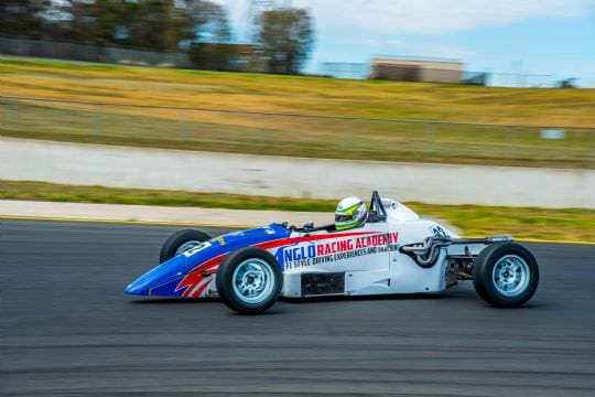 Drive a Formula Ford, 20 Laps