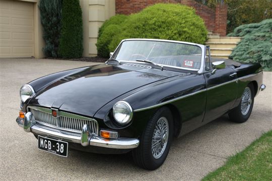 MGB Roadster 1969 Classic Car Hire