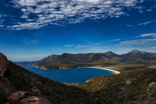 Wineglass Bay and Freycinet National Park Day Tour