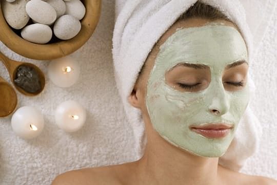 Deluxe Facial At Home