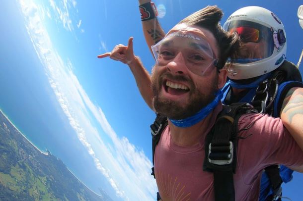 Weekend Skydive from 15 000ft, Byron Bay