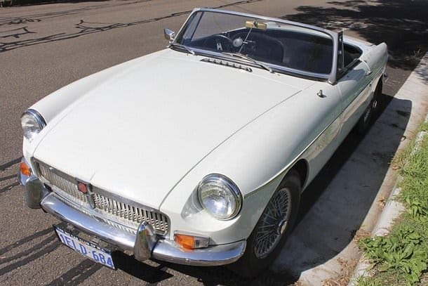 MGB Roadster Classic Car Hire