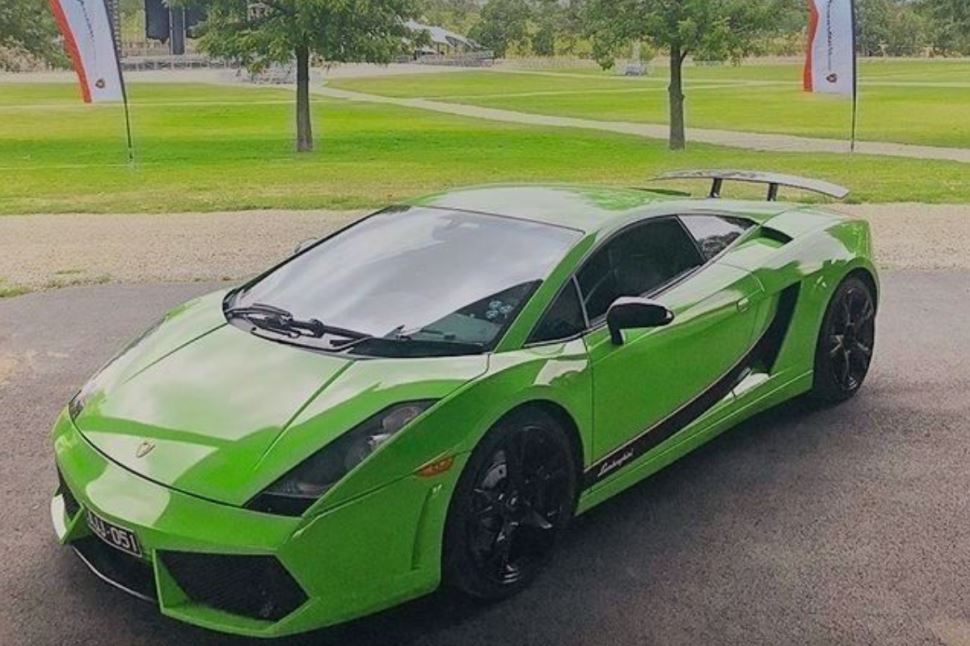 Drive a Lamborghini, 1 Hour, Yarra Valley