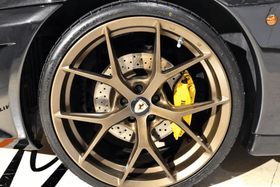 Ride in a Ferrari F430 F1 for 30 Minutes