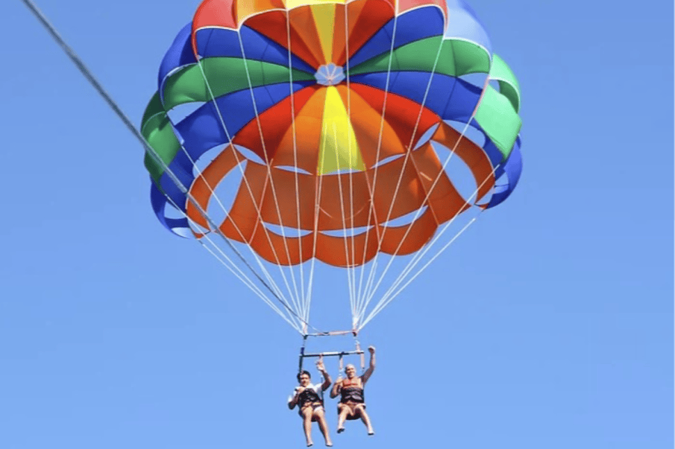 Parasailing Surfers, Tandem Flight
