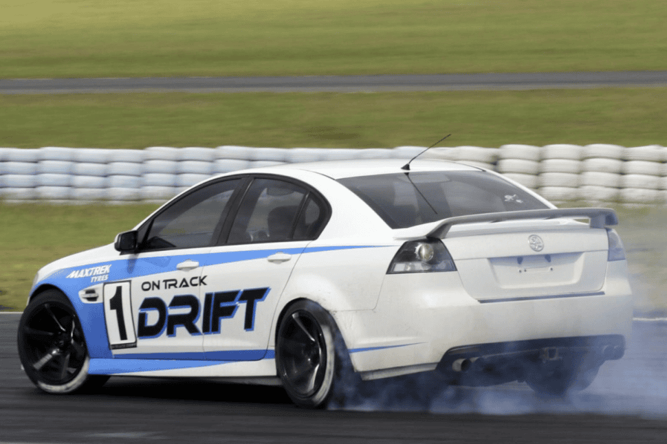 Hot Laps High Speed Drift in a V8