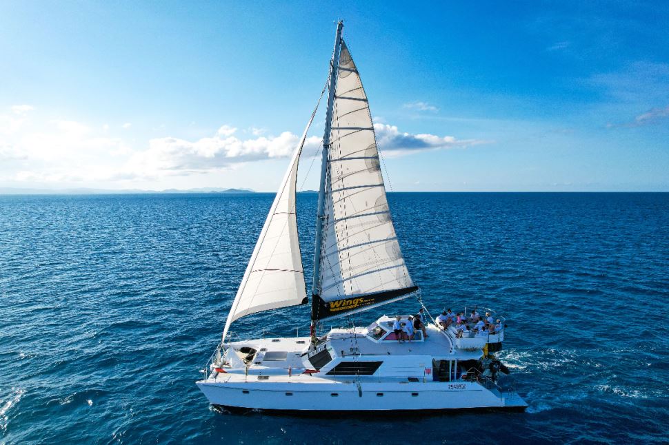 Whitstunday Islands Sail, SUP and Snorkel