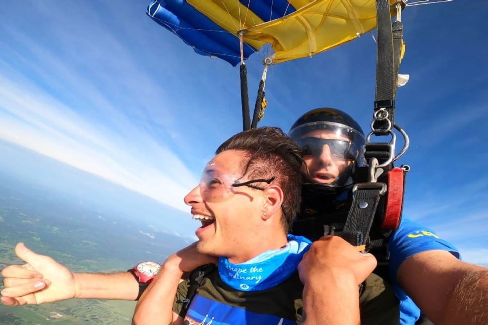 Weekend Skydive from 15 000ft, Byron Bay
