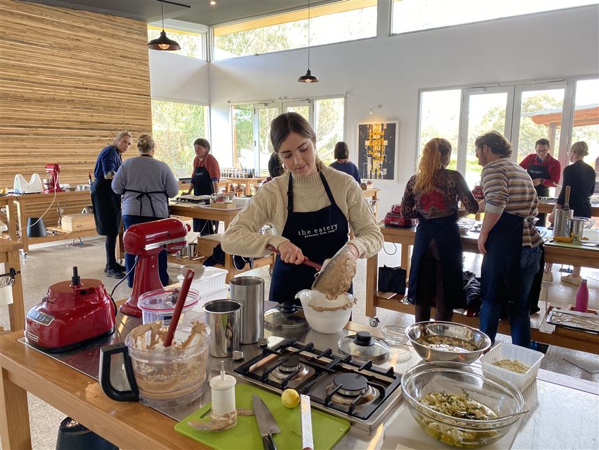 Seasonal Long Lunch Cooking School