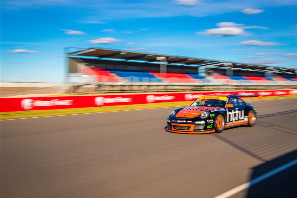 Porsche 911 GT3 Hot Lap