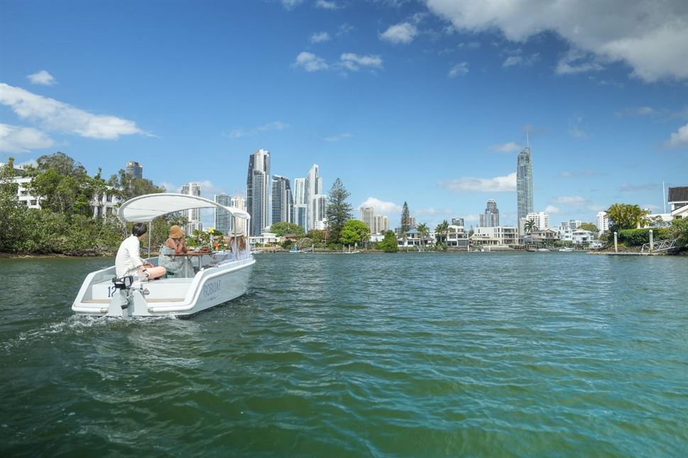 2-Hour Electric GoBoat Picnic Adventure