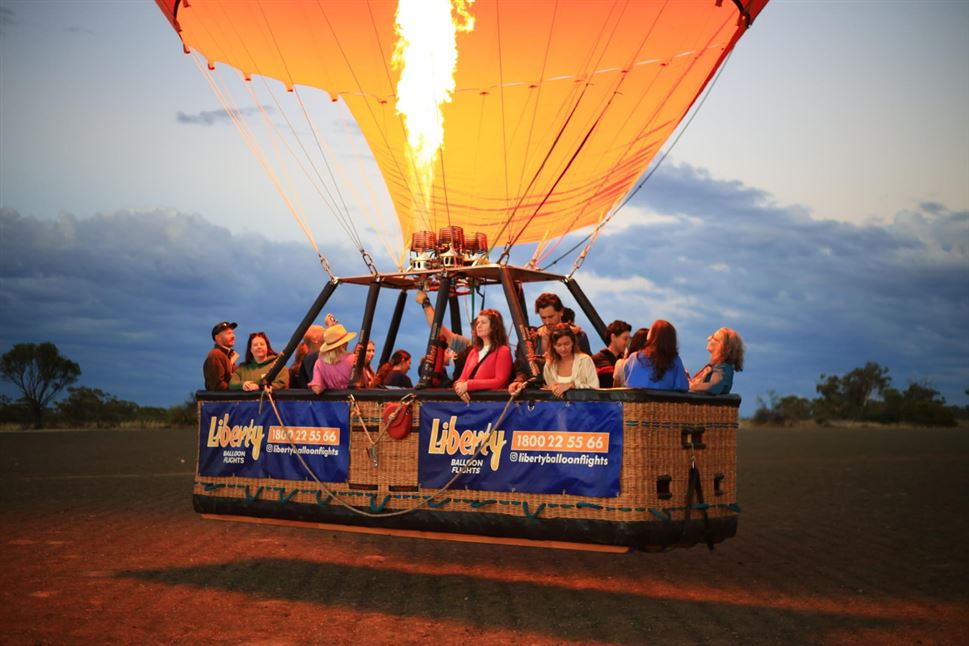 Avon Valley Sunrise Balloon Flight with Breakfast