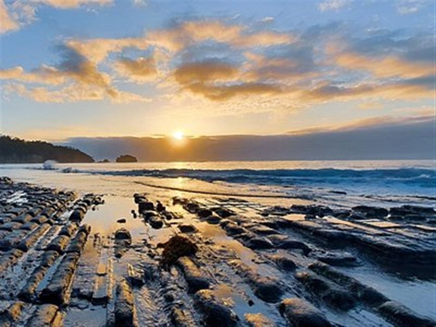 Tasman Peninsula Walk Fun