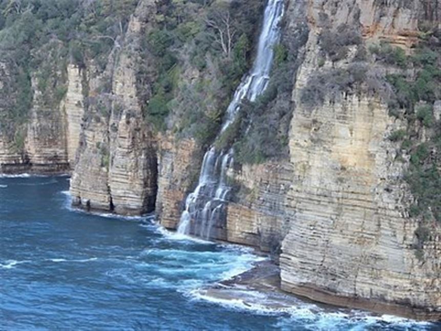 Tasman Peninsula Walk Fun