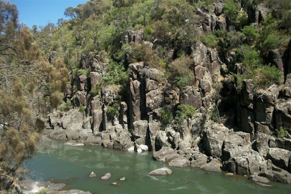 Explore Cataract Gorge and Grindelwald