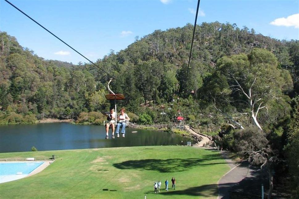 Explore Cataract Gorge and Grindelwald