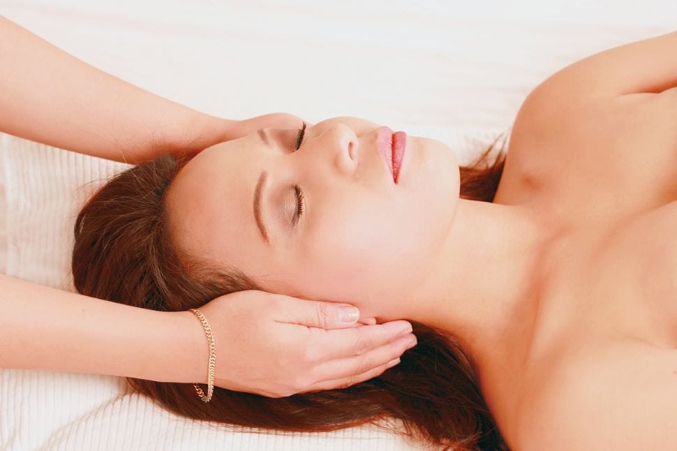 1 Hour of Reiki At Home