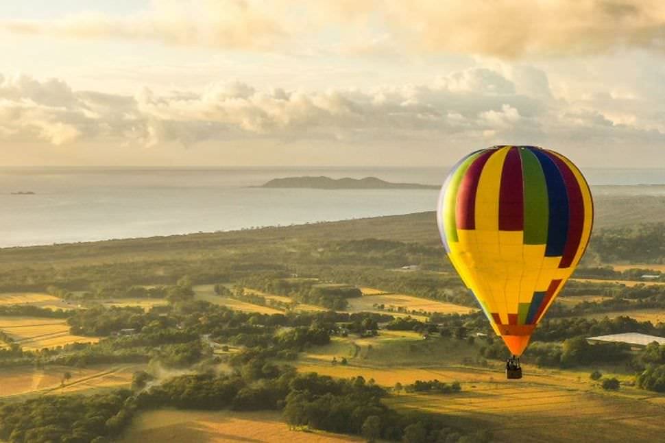 Ballooning Byron Bay with Breakfast