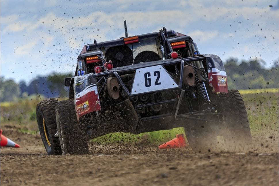 V8 Race Buggy, Drive 20 Laps plus 2 Hot Laps