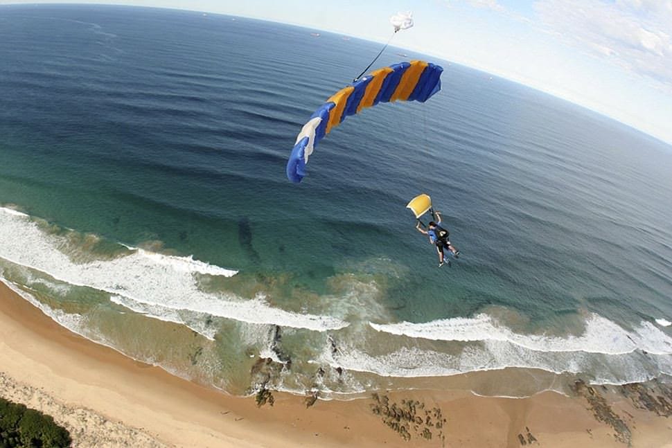 15,000ft Tandem Skydive at Wollongong, Weekday