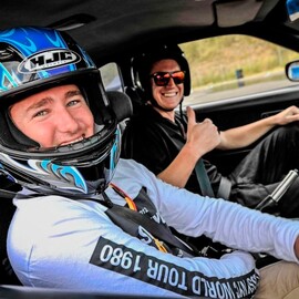Drifting Thrill Ride, 4 Laps