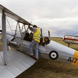 Tiger Moth Flight, 60 Minutes
