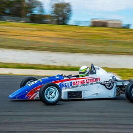Drive a Formula Ford, 20 Laps