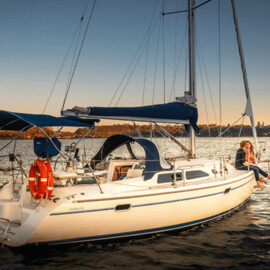 Sail Sydney Harbour in a Luxury Yacht