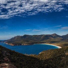 Wineglass Bay and Freycinet National Park Day Tour