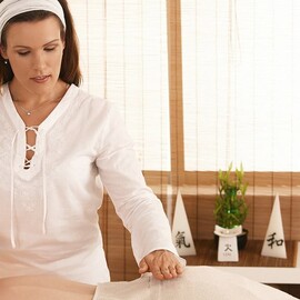 Reiki At Home, 90 Minutes of Bliss